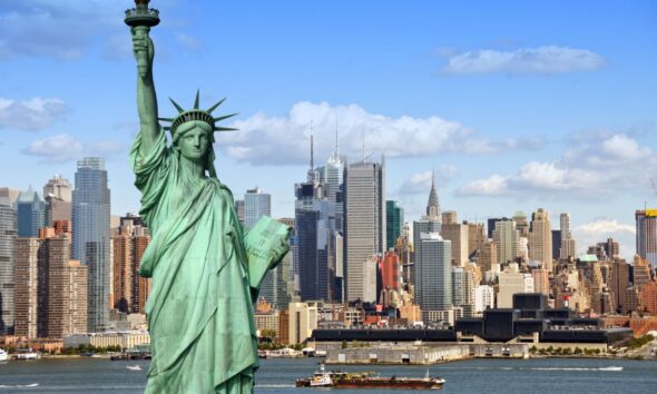 Statua della Libertà e panoramica New York