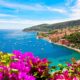 Scorcio del panorama della Costa Azzurra, in Francia