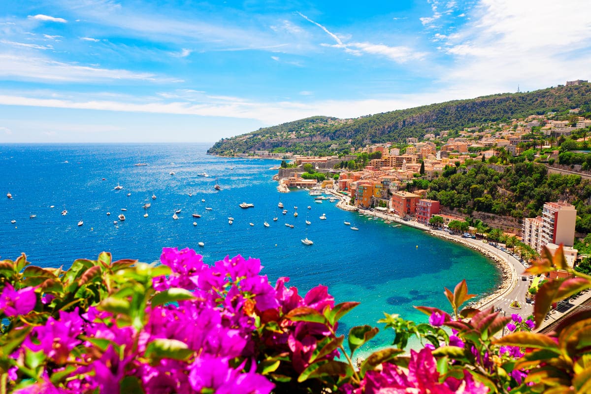 Scorcio del panorama della Costa Azzurra, in Francia