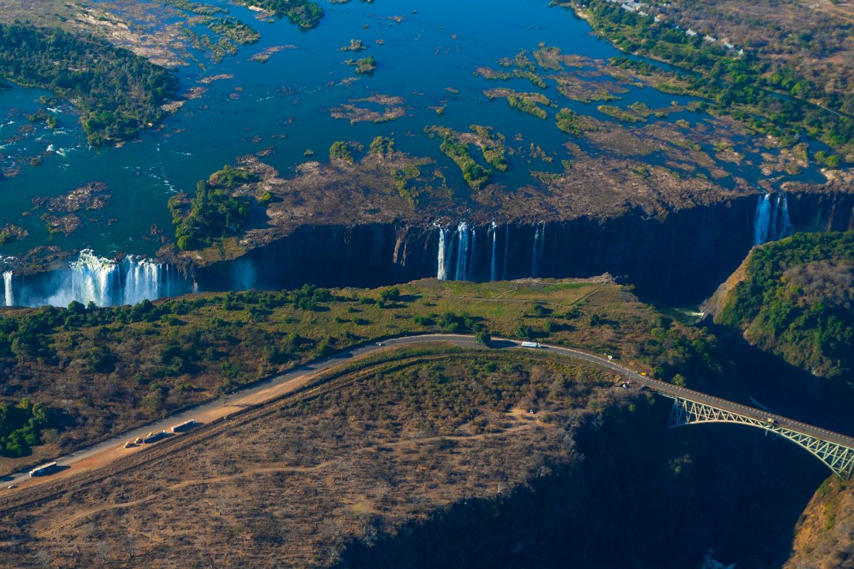 Vista dall'alto delle Cascate Victoria in Zimbawe