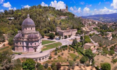 Vista dall'alto della basilica di Todi in Umbria