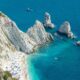 Vista dall'alto della costa marchigiana con le rocce denominate le Due Sorelle