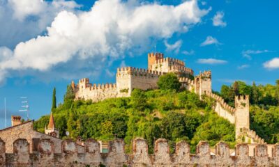 Veduta panoramica del castello scaligero di Soave, vicino a Verona